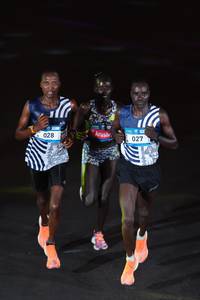 BIB: 028, 027
                            <button type="button" onclick="openModal(22899426)" class="btn btn-primary btn-sm float-right btn-popup" data-toggle="modal" data-target=".modal-high-quality">
                        <i class="fas fa-shopping-cart"></i> Add to Cart
                    </button>
                                            <button type="button" onclick="isThisMe(22899426, true)" class="btn btn-success btn-sm float-right btn-popup btn-isme hidden" data-toggle="tooltip" data-placement="bottom" title="นี่คือรูปของคุณใช่ไหม คลิกที่นี่เพื่อเอาเข้าอัลบั้ม">
                        <i class="fas fa-plus"></i> Add to album
                    </button>
                    <button type="button" onclick="isThisMe(22899426, false)" class="btn btn-warning btn-sm float-right btn-popup btn-isnotme hidden">
                        <i class="fas fa-ban"></i> Remove from album
                    </button>